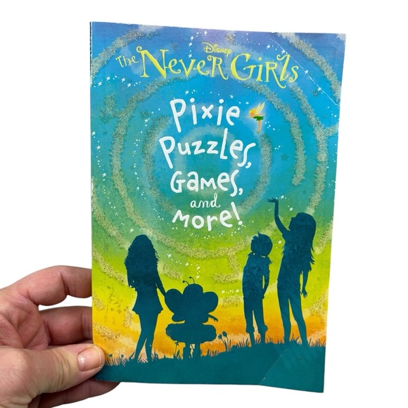 (12) Disney The Never Girls Book Bundle 12 Books - Picture 11 of 16